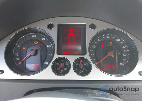 2008 Volkswagen Passat Komfort из США, поврежденный, VIN WVWAK73C48E145599